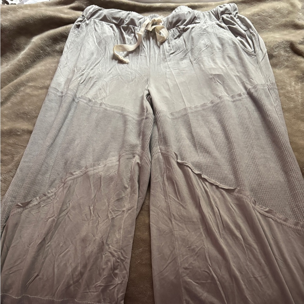 POL Soft Gray Elastic-Waist Pants